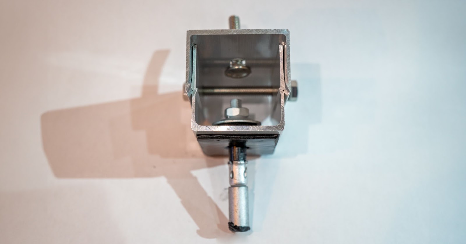 bolt-3