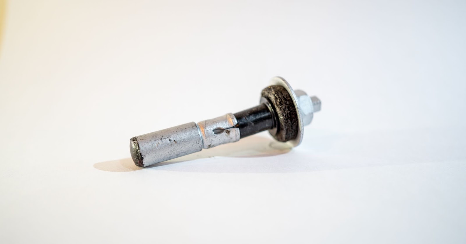 bolt-2
